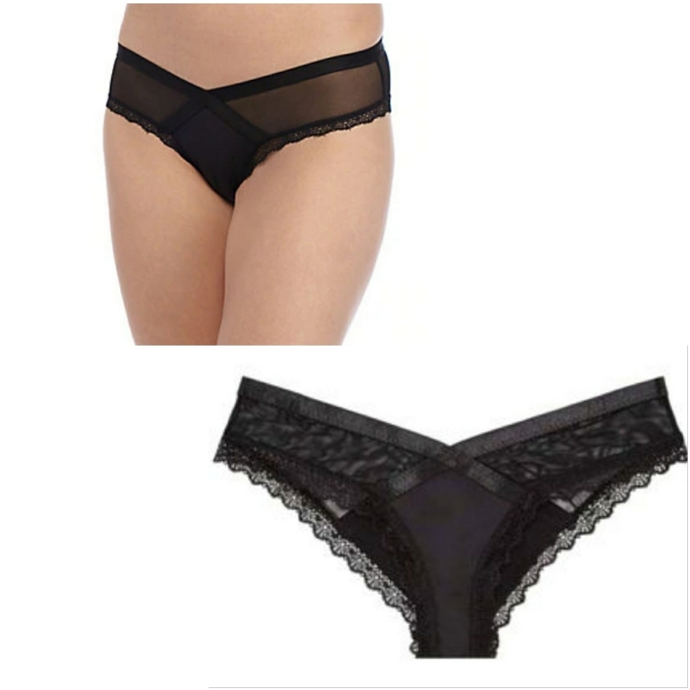 BLACK MESH/LACE PANTIES